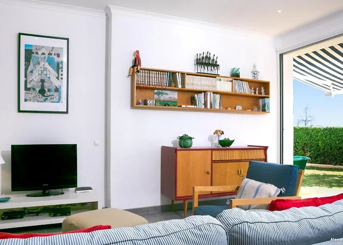 بيت للعطل C12 - Sunshine In Luz