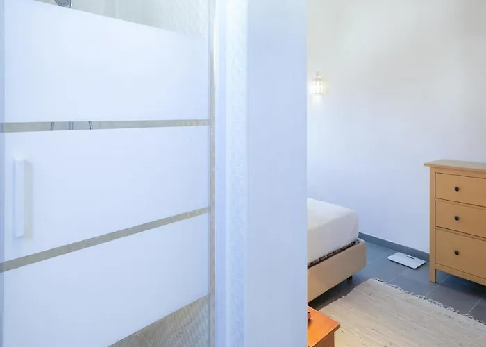 C12 - Sunshine In Luz