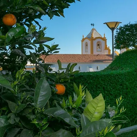 C12 - Sunshine In Hébergement de vacances *