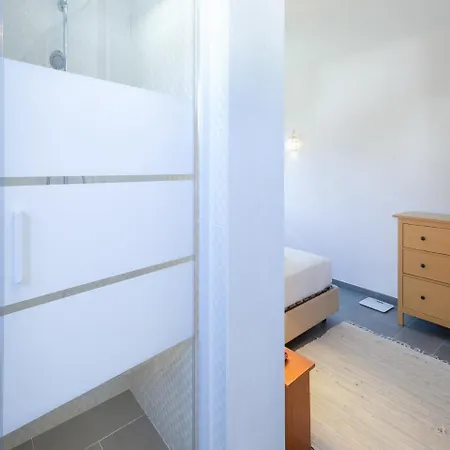 C12 - Sunshine In Luz